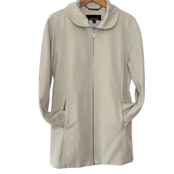 Jones New York M cream round collar hip length‎ rain coat - Picture 1 of 7